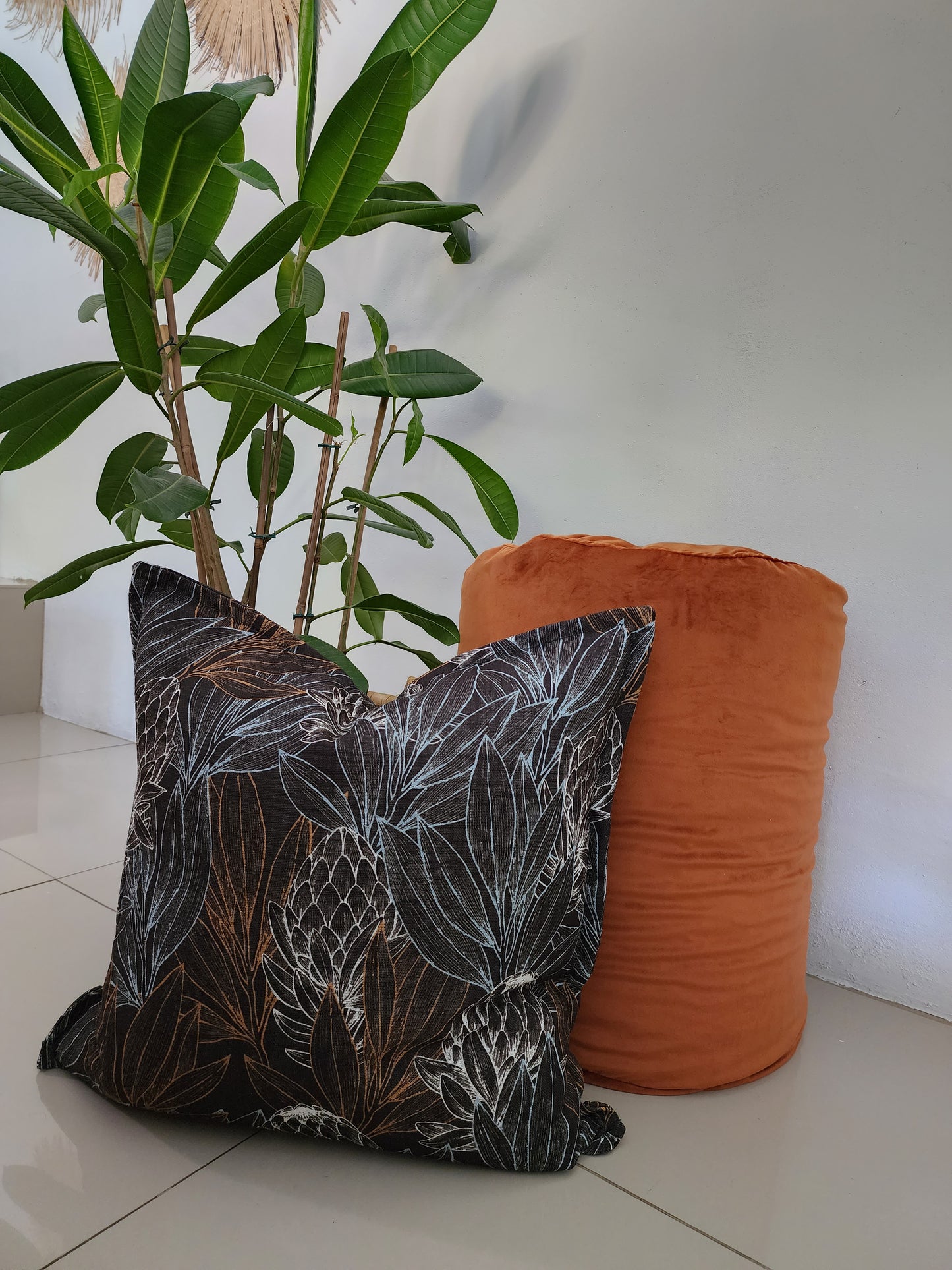 Scatter Cushions - Indoor