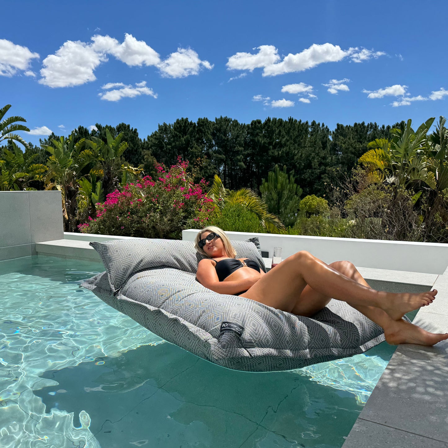 Aqua Loungers - with Cushion