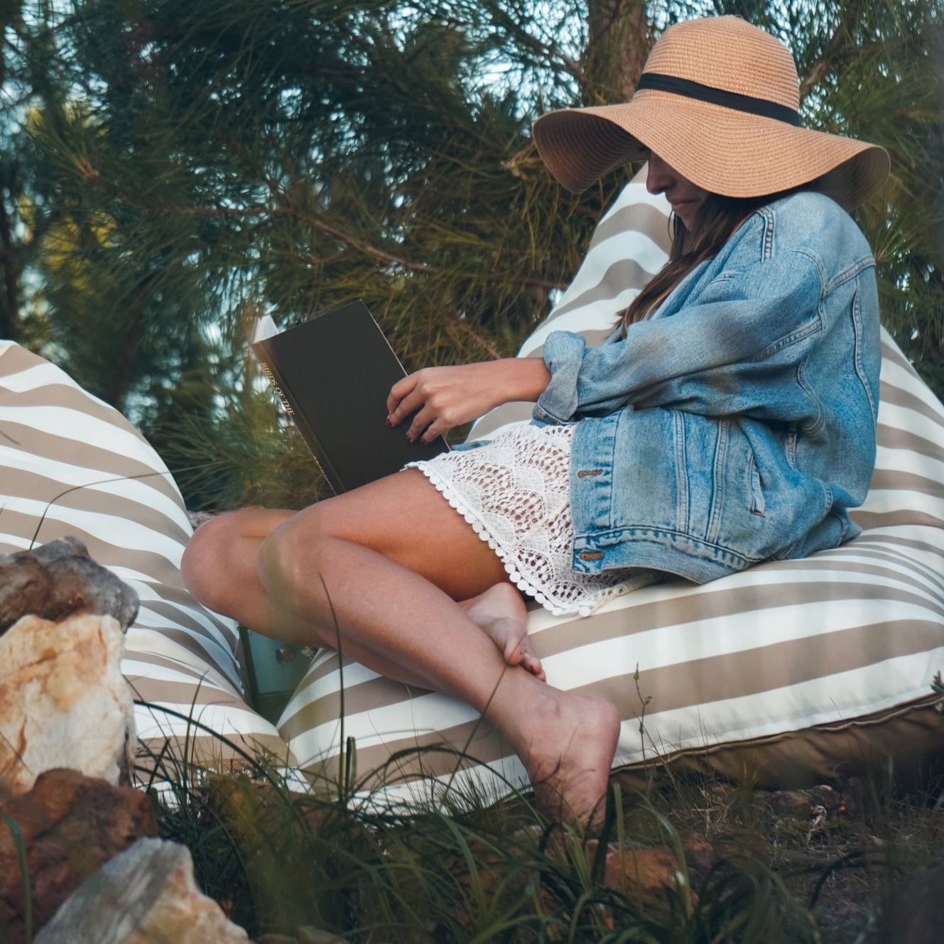 The "Deluxe" Collection Outdoor Teardrop Beanbags