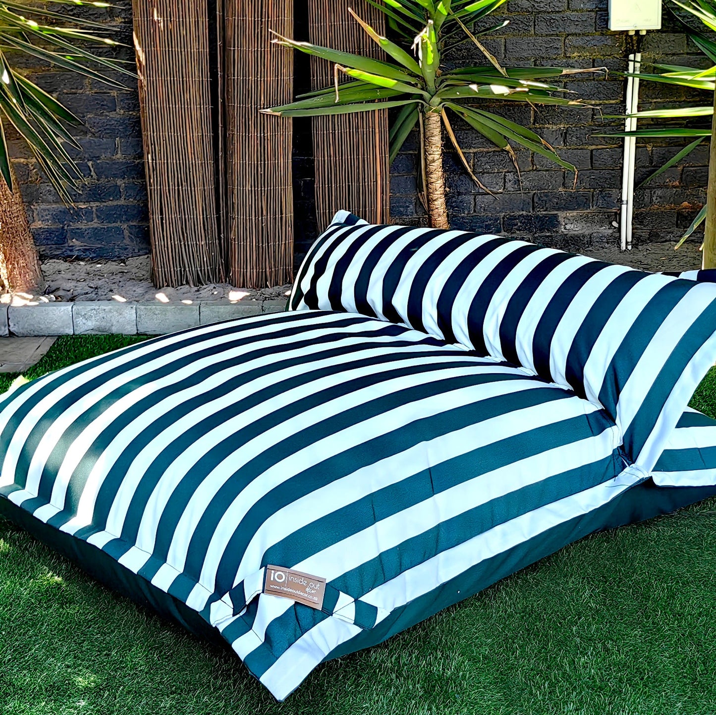 Aqua Loungers - with Cushion