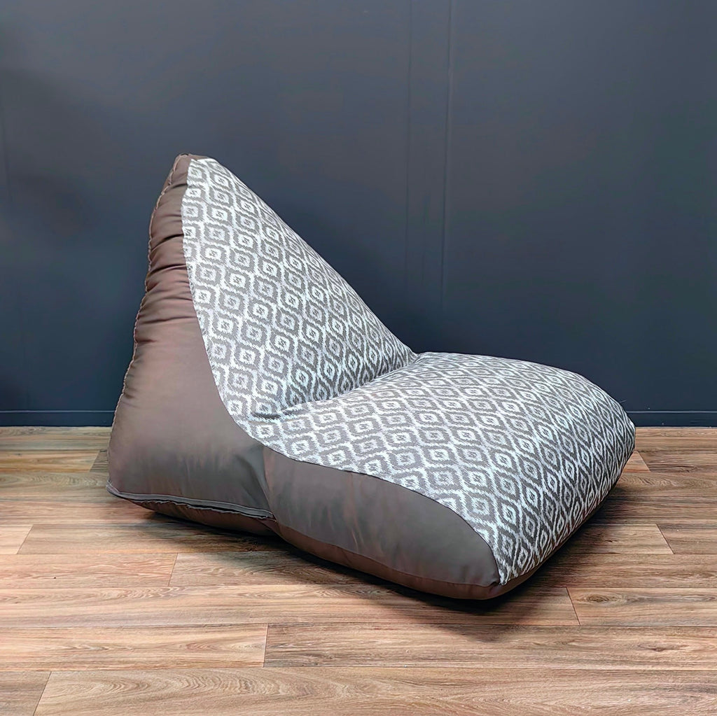 Outdoor Cabana Loungers