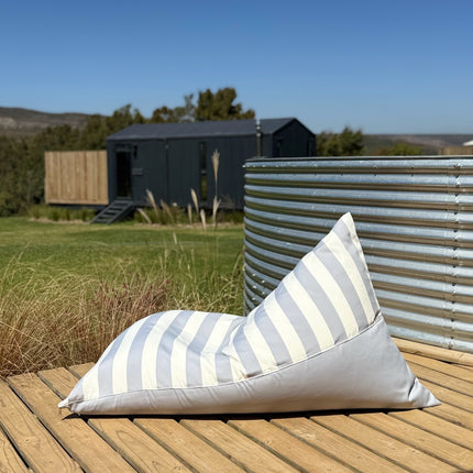 Outdoor Teardrop Beanbags