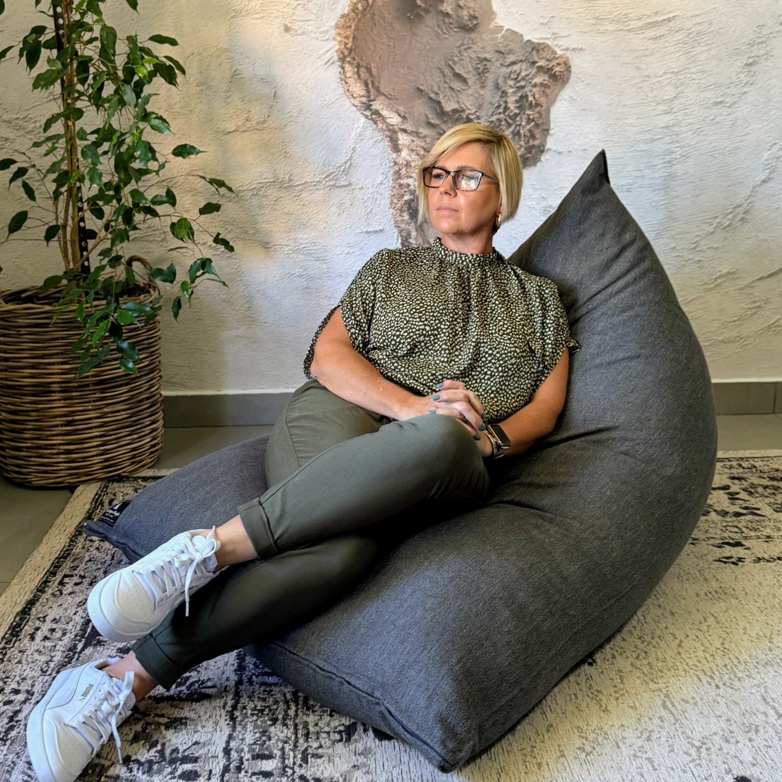 Indoor Teardrop Beanbags